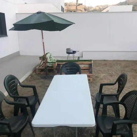 Apartment Bajo Con Jardin En Primera Linea De Playa *